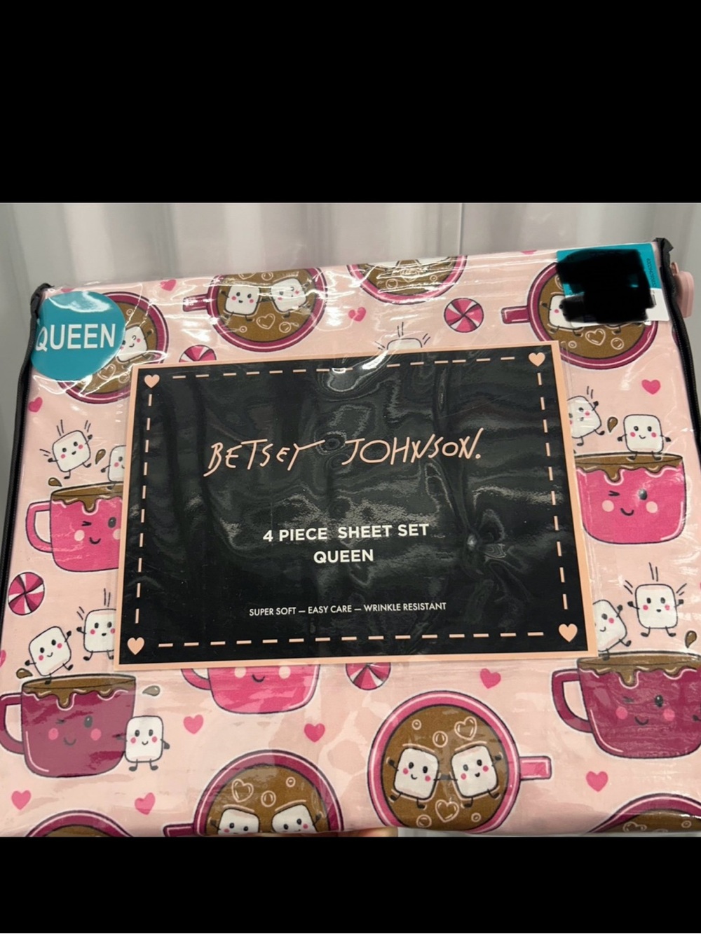 Betsey Johnson Pink Hot Cocoa & Marshmallow Queen Sheet Set